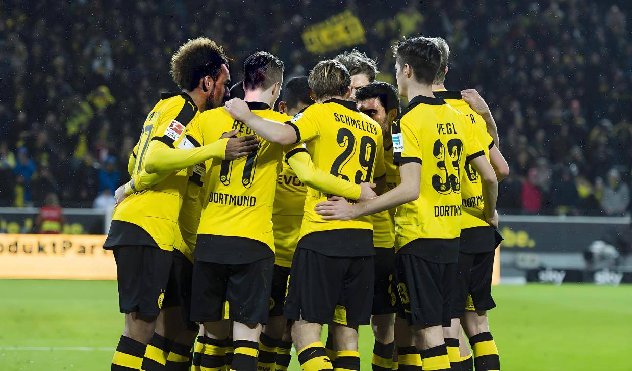 德甲:斯图加特VS圣保利比赛分析